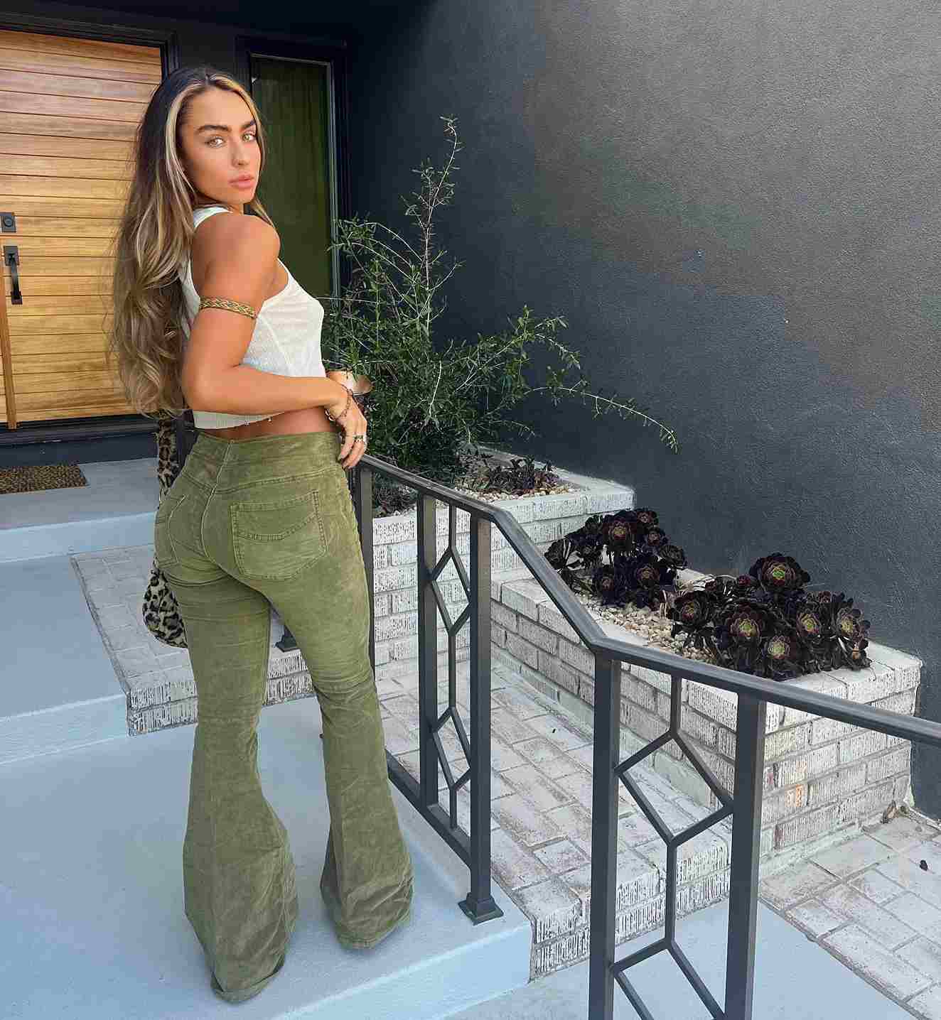 Sommer Ray, Sommer Ray workout, muscle tone,strength training